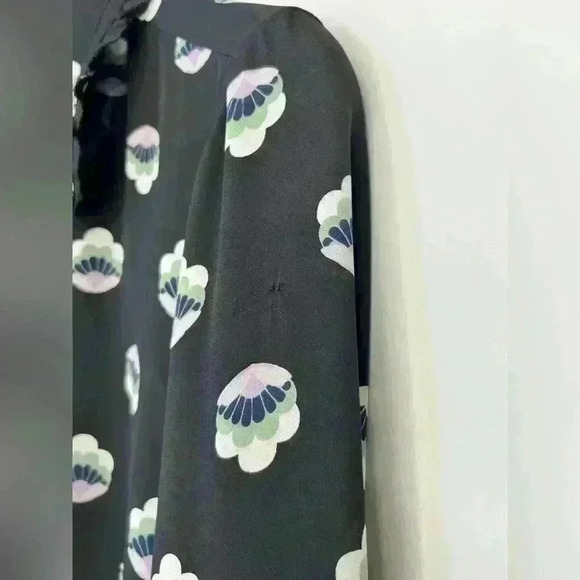 Sunday Best Aritzia Womens Black Floral Ruffle Workwear Office Blouse Medium - Picture 9 of 9